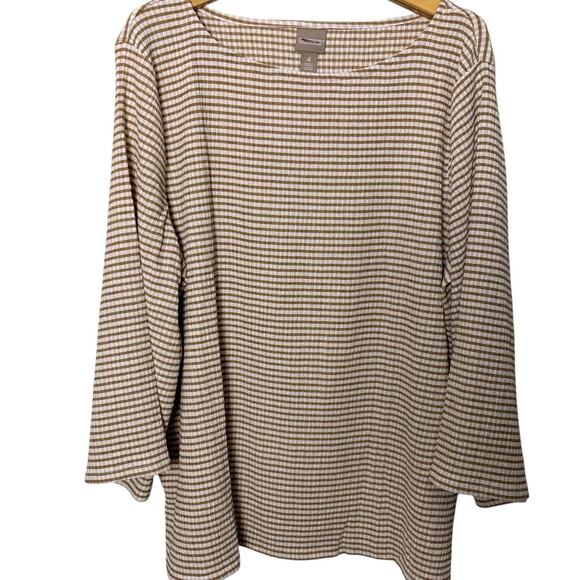 Chico's Top NWT Size 4 (2x) Textured Crinkle Striped Boat Neck Mocha Latte - Picture 2 of 8